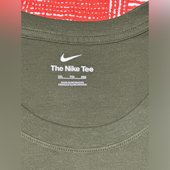 Nike Men Tee - Picture 3 of 4